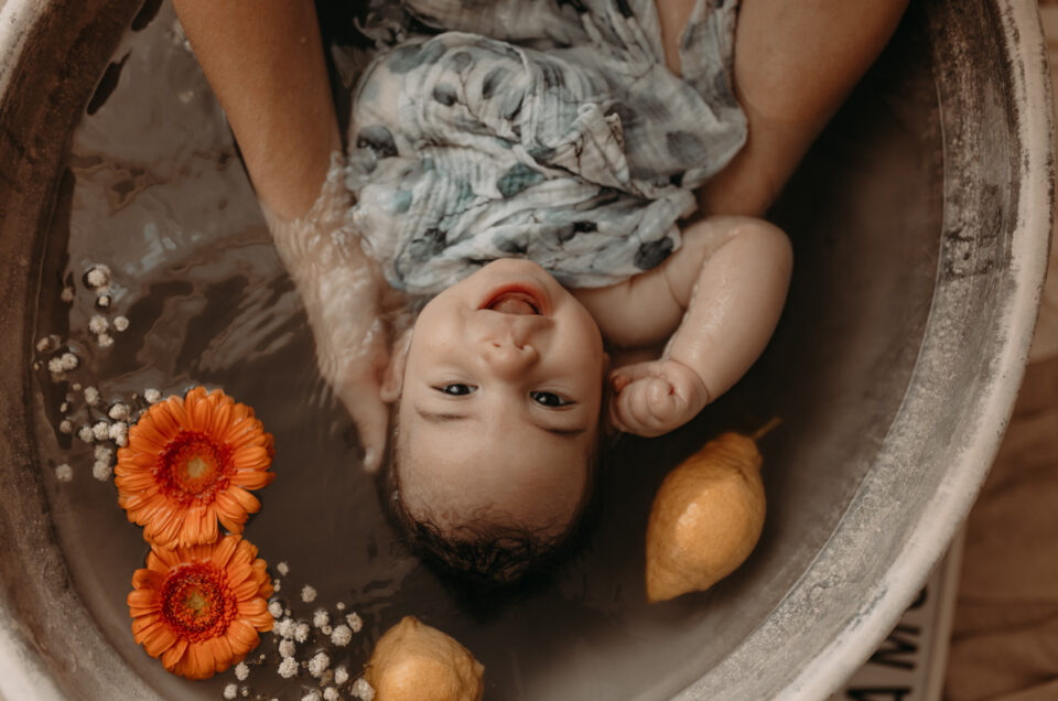 Une histoire d&rsquo;un bain de bébé: Amour